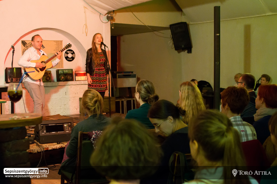 mt_gallery: 01 Harcsa Veronika Gyemant Balint Sepsiszentgyorgy